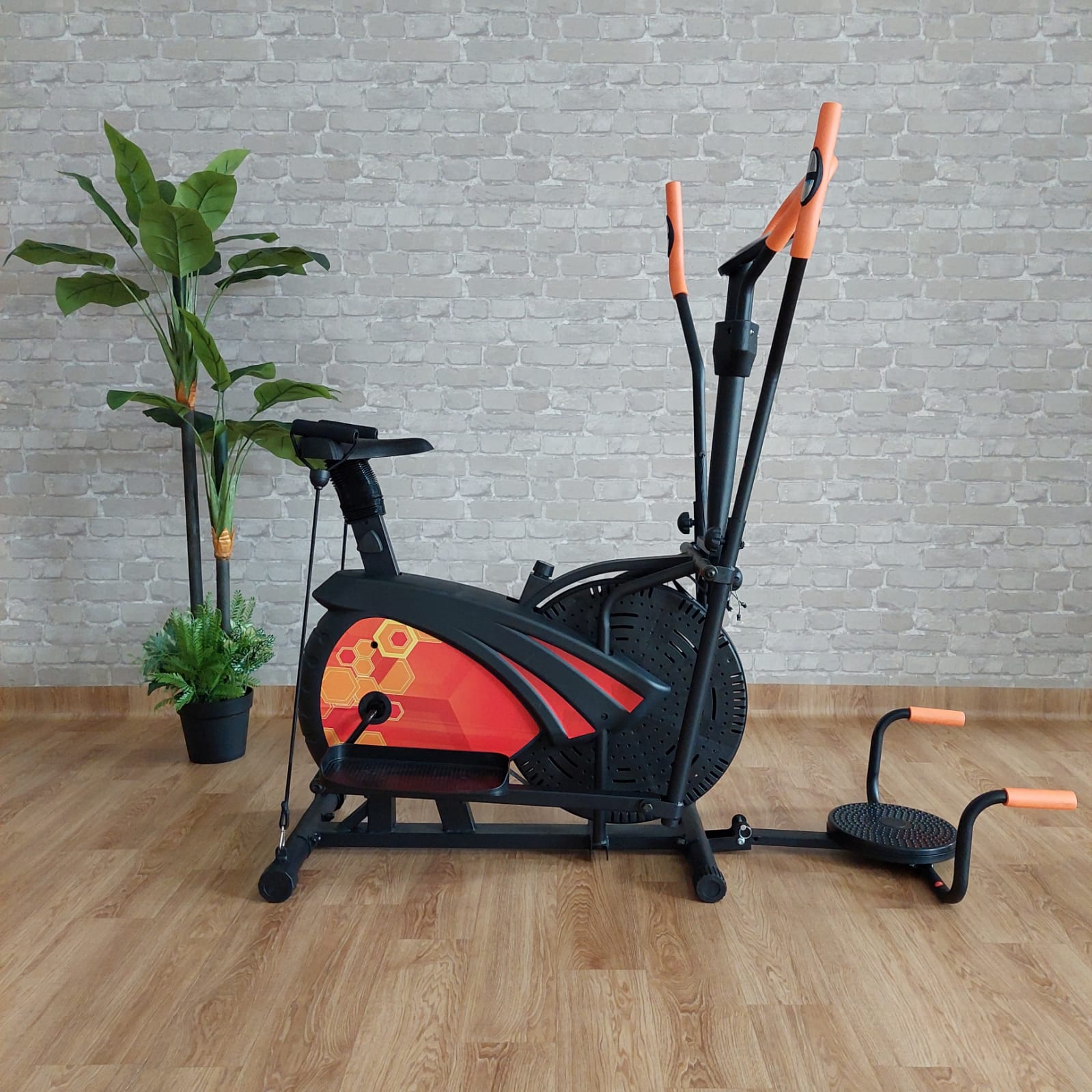 FC - New Alat Olahraga Gym Fitness Sepeda Elliptical Fitclass FC 4900 S Orbitrack Static Bike - Image 5