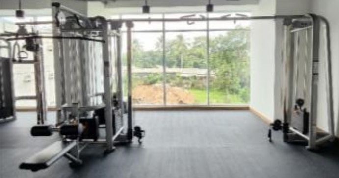TOTAL GYM - New Alat Olahraga Fitness Luxury Commercial Crossover Machine Komersial - Image 2